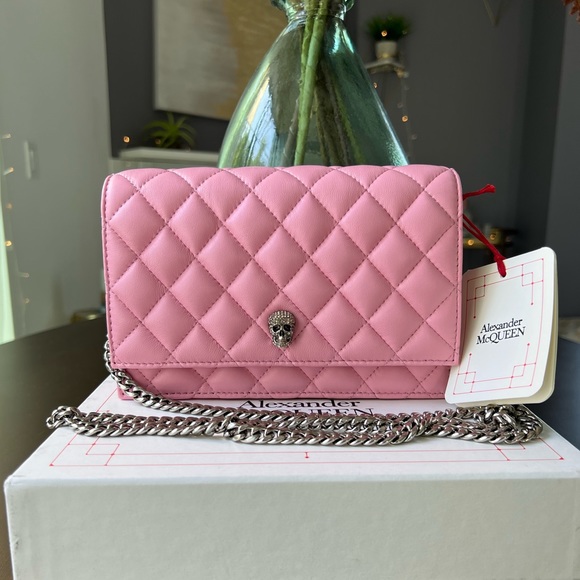 ❌❌SOLD NWT Alexander McQueen Skull Quilted Shoulder Bag - Picture 10 of 10